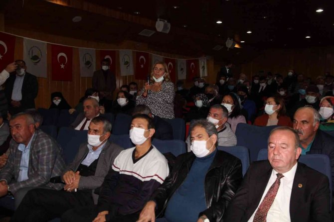 Sungurlu Belediyesinden "Türklerin İ̇nanç Sistemi Ve Alevilik" Konferansı