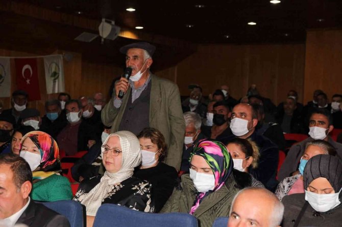 Sungurlu Belediyesinden "Türklerin İ̇nanç Sistemi Ve Alevilik" Konferansı