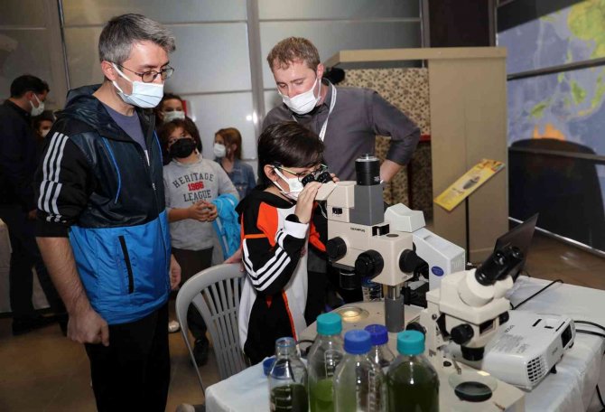 Menteşe’de Çocuklara Yönelik Bilim Etkinliği