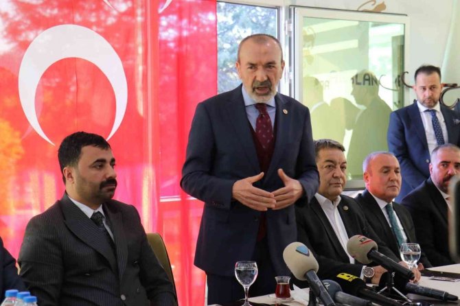 Mhp’li Yıldırım’dan Chp’ye Tezkere Tepkisi