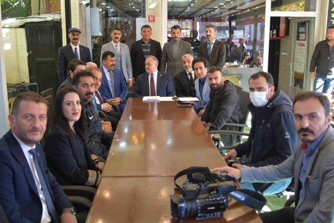 Mhp’li Akçay: “Terör, Hakkari’nin 35 Yılını Heba Etmiş”