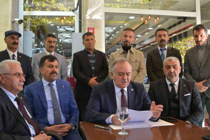 Mhp’li Akçay: “Terör, Hakkari’nin 35 Yılını Heba Etmiş”