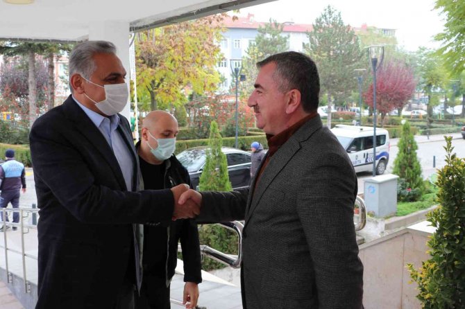 Özdemir: “Emniyet Güçlerimizin Yanındayız Ve Yardımcılarıyız”