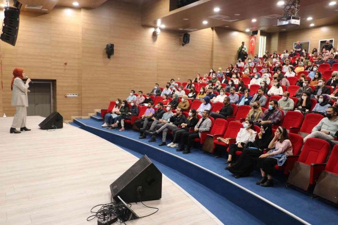 Cizre’de Öğretmenlere Yönelik Etwinning Proje Bilgilendirme Toplantısı