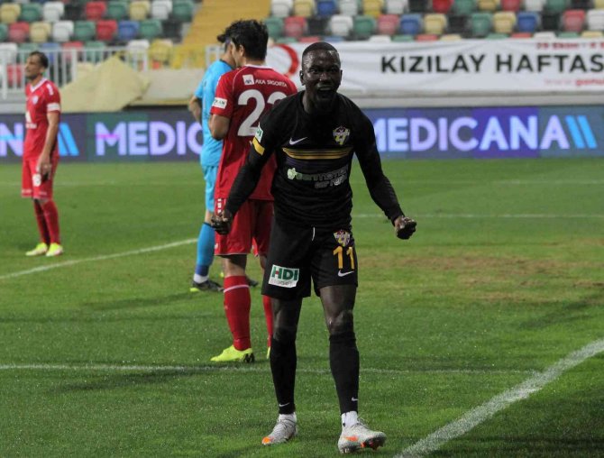 Spor Toto 1. Lig: Altınordu: 1 - Eyüpspor: 2