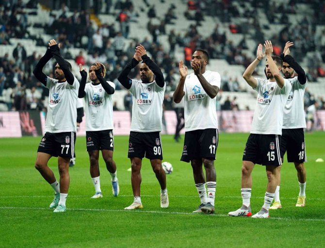 Spor Toto Süper Lig: Beşiktaş: 0 - Trabzonspor: 0 (Maç Devam Ediyor)