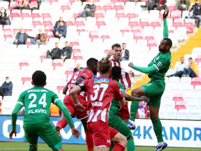 Spor Toto Süper Lig: D.g. Sivasspor: 0 - Gzt Giresunspor: 0 (İ̇lk Yarı)