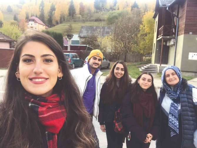 "Ab Erasmus+" Projesine Kalına Öğretmen Ve Öğrenciler Romanya’ya Gitti