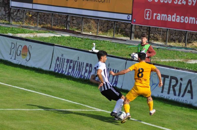Tff 2. Lig: Somaspor: 3 - Bayburt Özel İ̇dare Spor: 1