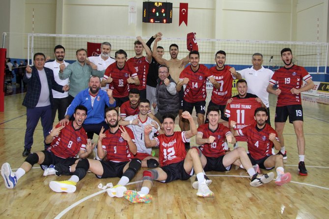 Tvf Erkekler 1. Ligi:jeopark Kula Belediyespor: 3 - Kocaeli Bşb Kağıt Spor:2