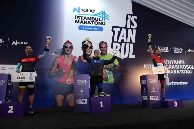43. İ̇stanbul Maratonu’nda Kazananlar Ödüllerini Aldı