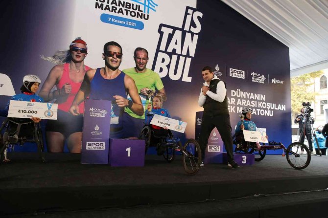 43. İ̇stanbul Maratonu’nda Kazananlar Ödüllerini Aldı
