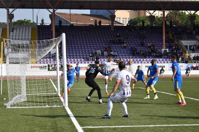 Bal: Gebzespor: 2 - Karamürselspor: 1