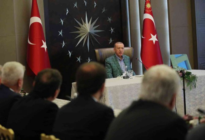 Cumhurbaşkanı Erdoğan, Boşnak Sivil Toplum Kuruluşlarının Temsilcilerini Kabul Etti