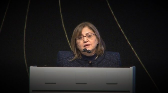 Şahin: “Bilimsel Dünya İle Aynı Kategoriye Girmemiz İçin Beşeri Sermayeyi Güçlendirmemiz Gerekiyor”