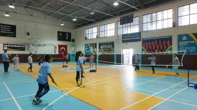 Haliliye Belediyesi Gençleri Hedeflerine Hazırlıyor
