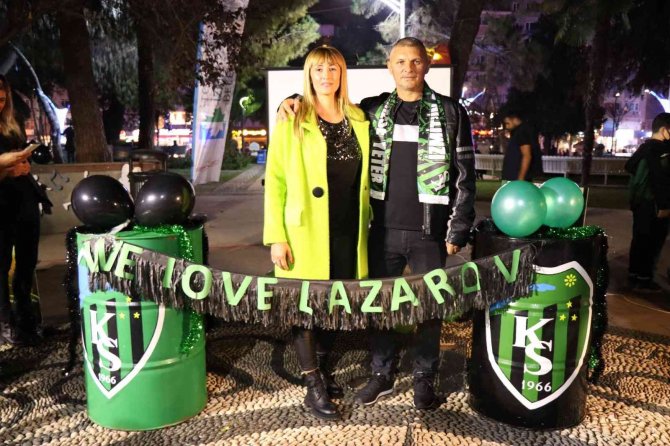 Lazarov Vatandaşlarla Buluştu