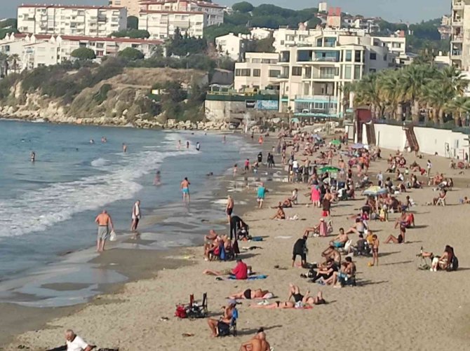 Kuşadası’nda Yazı Aratmayan Görüntüler