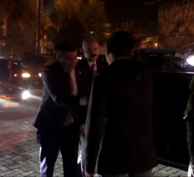 Mhp’li Kılavuz: "Sözde Siyasi Parti Olan Hdp’nin Uygulamalarına Dünya Da Şahit Milletimiz De"