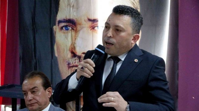 Mhp’li Öztürk: "15 Temmuz Gecesi ’Seçilmiş Hükümetin Yanındayız’ Açıklamamızı Geri Çekmemizi İstediler"