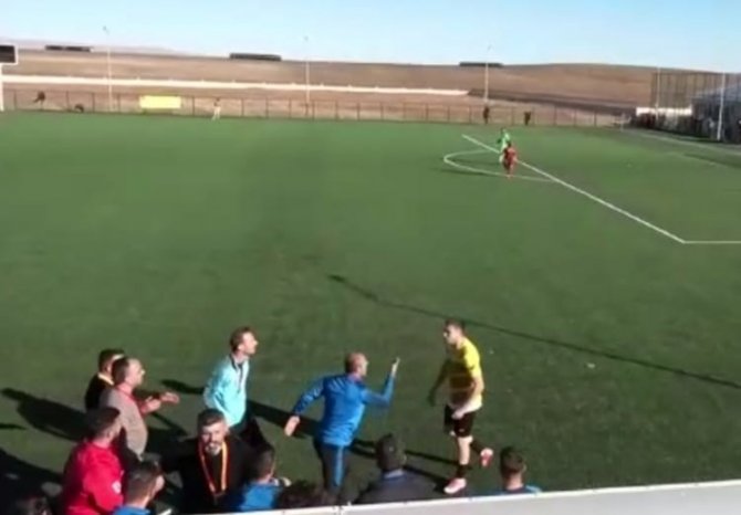 Saha Karıştı, 4 Sporcu Yaralandı