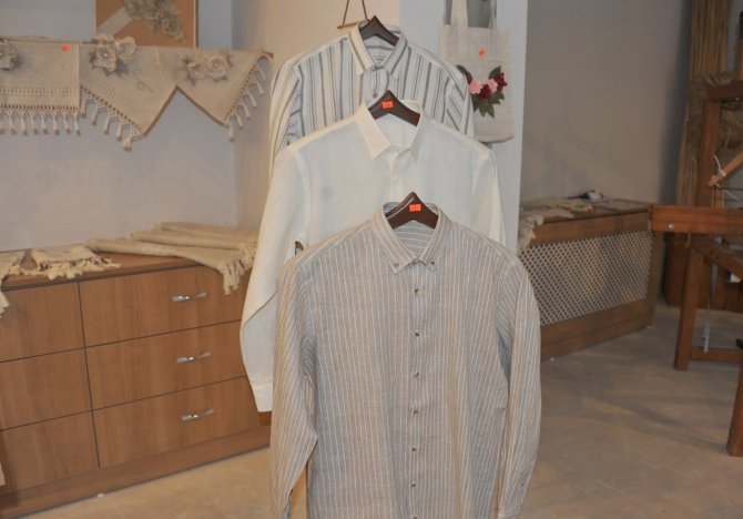 Kenevirden Üretilen Giysiler Vitrine Çıktı