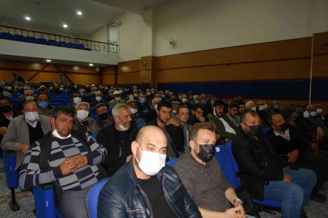 Türkiye’de Sadece Bilecik’te Üretilen Endüstriyel Bitki Şerbetçiotunda Kriz Büyüyor
