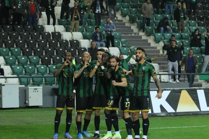 Spor Toto 1. Lig: Kocaelispor: 2 - Bursaspor: 1