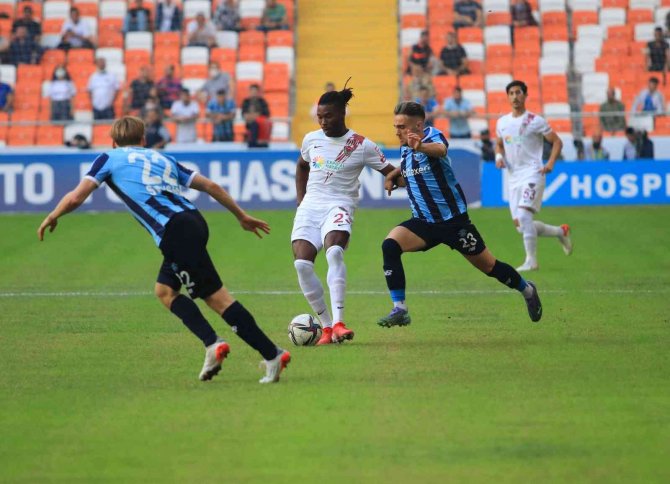 Spor Toto Süper Lig: Adana Demirspor: 0 - Hatayspor: 0 (Maç Devam Ediyor)