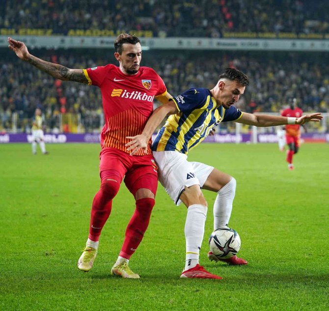 Spor Toto Süper Lig: Fenerbahçe: 2 - Kayserispor: 2 (Maç Sonucu)