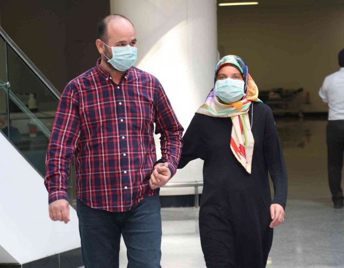 Eşine Karaciğerini Verebilmek İçin Hastane Koridorlarında Spor Yaparak 15 Kilo Zayıfladı