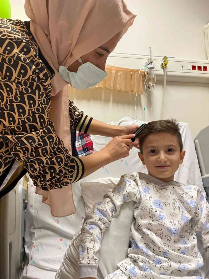 Boğulan Çocuğun Kalp Kapakçığı, 5 Yaşındaki Ömer’i Hayata Bağladı