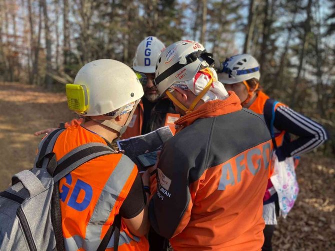 Afgd Eğitimlere Devam Ediyor