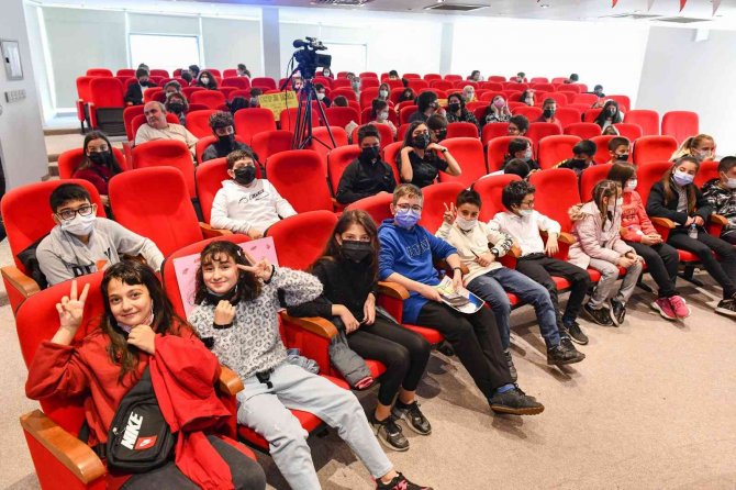 26. Dönem Çocuk Meclisinin Yeni Başkanı Belli Oldu