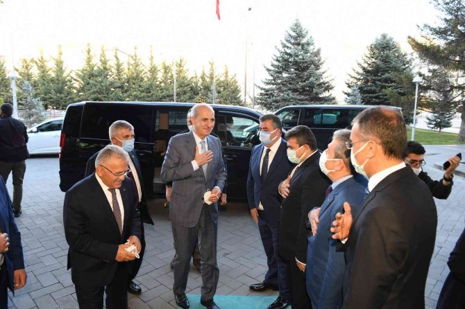 “Kayseri Her Alanda Zirveyi Hak Ediyor"