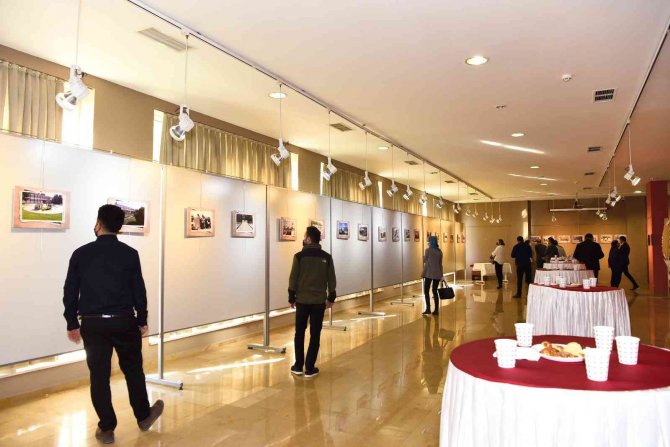 Anadolu Üniversitesi’nde “Prof. Dr. Orhan Oğuz’u Anma Sergisi”