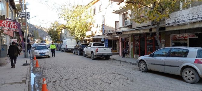 Sular Altında Kalacak İlçede Trafik Sorununa Karadeniz Usulü Çözüm