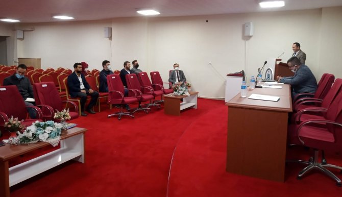 Bayburt Üniversitesinde Yatay Geçiş, İntibak Ve Muafiyet İşlemleri Bilgilendirme Toplantıları Yapıldı