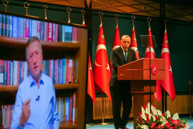 Cumhurbaşkanı Erdoğan: "Bu Şahsın Milletvekilliğinin Sonlandırılması Dahil En Ağır Bedelleri Ödemesi İçin Siyasi Ve Hukuki Tüm İmkanları Kullanacağız"