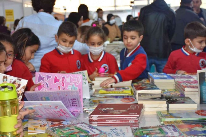 Geleneksel 6. Siirt Kitap Fuarı Sona Erdi