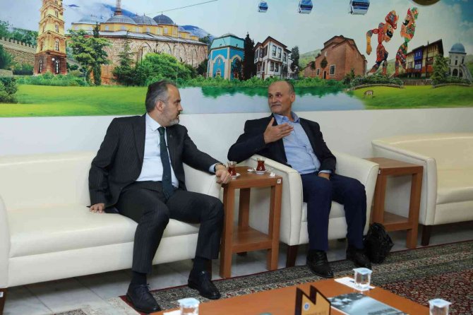 Aktaş: "Şehitlerimizin Yakınları Baş Tacımız"