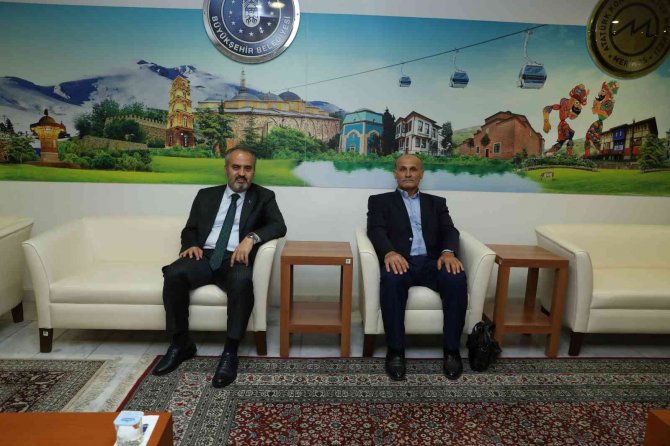 Aktaş: "Şehitlerimizin Yakınları Baş Tacımız"