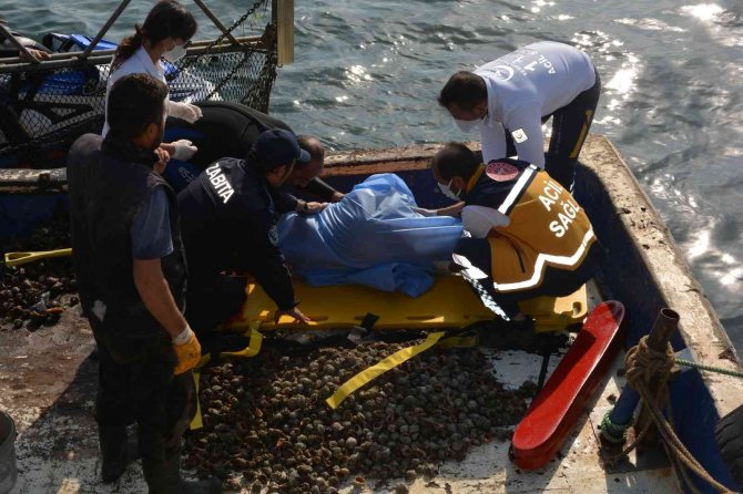 Denize Giren Kadın Ekiplere Zor Anlar Yaşattı