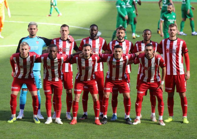 Sivasspor Beraberlikte Lider!