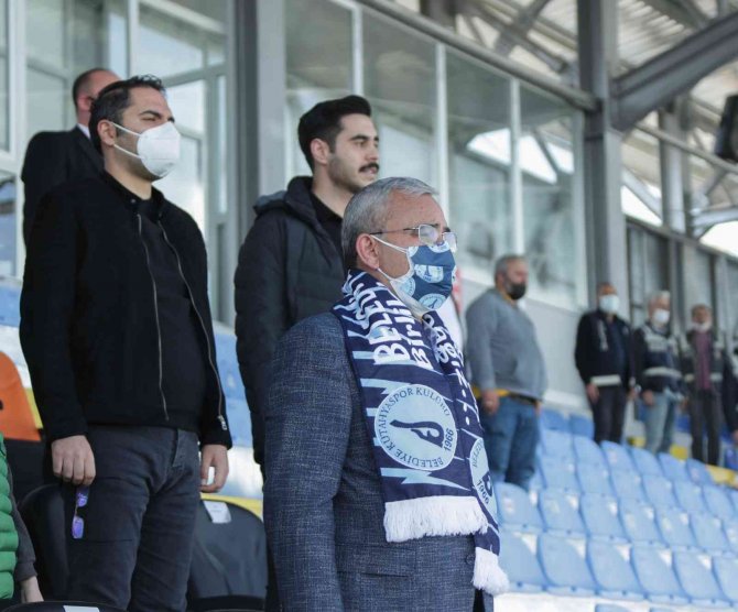 Belediye Kütahyaspor 3 Puanı 3 Golle Aldı