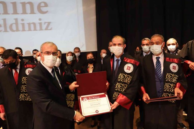 Fırat Üniversitesi’nde Akademik Yılı Açılış Töreni Yapıldı