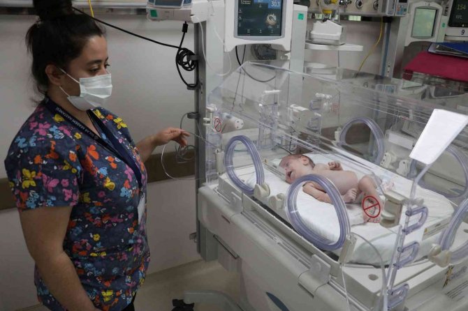 Açık Omurga İle Doğdu