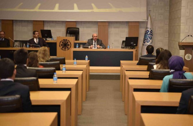 Başkan Pekyatırmacı Göreve Başlayan Memurlarla Bir Araya Geldi