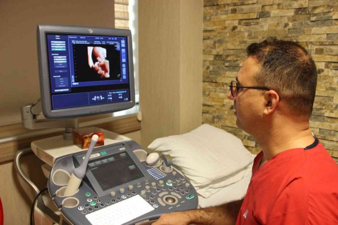 ‘Yumurta Ve Sperm’ Dondurma İşlemi Kısırlık Riskine Karşı Umut Oluyor