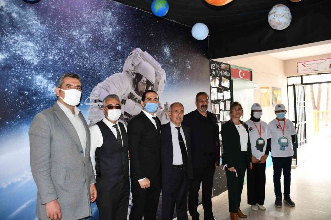 Sarıkemer’de Bilim Fuarı Sergisi Düzenlendi